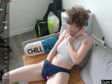 Gomoreup Chaturbate stream image from September 28, 2025
