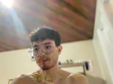 Sirfap15 Chaturbate stream image from September 28, 2025