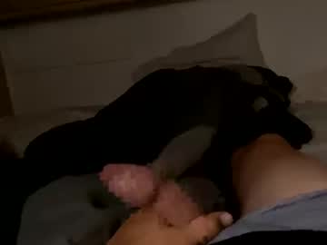 Tlongdorius Chaturbate stream image from September 28, 2025