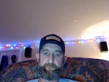 Beetee77 Chaturbate stream image from September 28, 2025