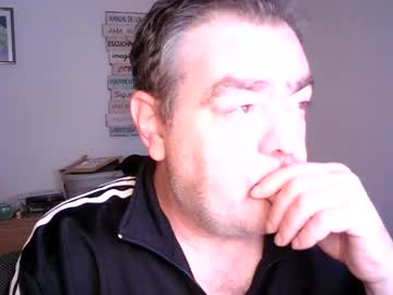 Iapetus12 Chaturbate stream image from September 28, 2025