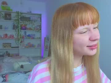 Miliameow Chaturbate stream image from September 28, 2025