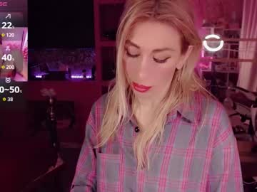 Nicole_G0ld_ Chaturbate stream image from September 28, 2025