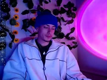 Parker_222 Chaturbate stream image from September 28, 2025