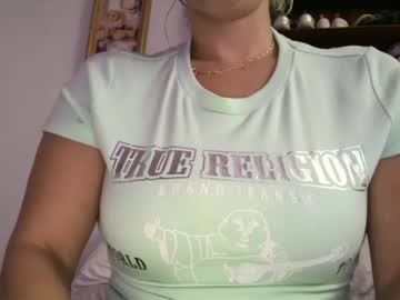Foxyfaye1 Chaturbate stream image from September 29, 2025
