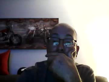 Meathome3 Chaturbate stream image from September 29, 2025