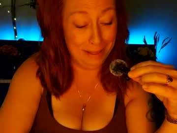 Mysticminxxx Chaturbate stream image from September 29, 2025
