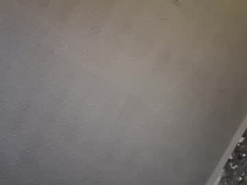 Smallnhard8 Chaturbate stream image from September 29, 2025