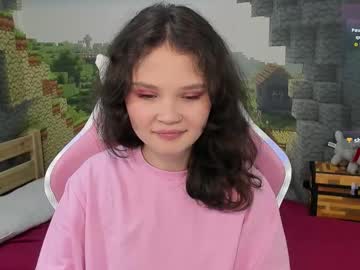 Emilychaves Chaturbate stream image from September 29, 2025