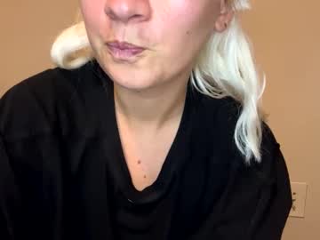 Prettybabypetite Chaturbate stream image from September 29, 2025