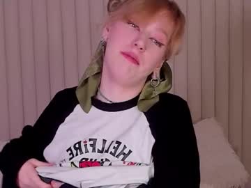 Rachelcart Chaturbate stream image from September 29, 2025
