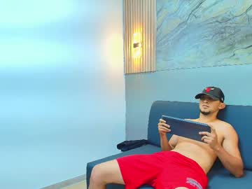 Dimitri_Vegass Chaturbate stream image from September 29, 2025