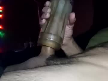 Pussyluver420kik909587 Chaturbate stream image from September 29, 2025