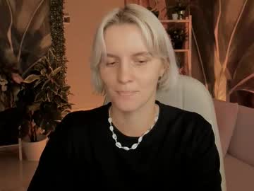 Bethanycloud Chaturbate stream image from September 29, 2025
