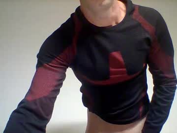 Crissstrokesxxx Chaturbate stream image from September 29, 2025