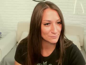 Miss_Kamilla_ Chaturbate stream image from September 29, 2025