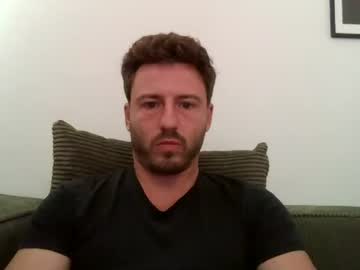 Francaiiis Chaturbate stream image from September 29, 2025
