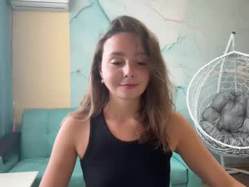 Smiling_Riddle Chaturbate stream image from September 29, 2025