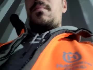 Lucac5890 Chaturbate stream image from September 29, 2025