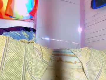 Phlilloyhighclouds Chaturbate stream image from September 29, 2025