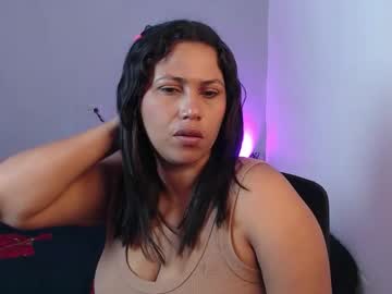 Sirinay_Collegiate91 Chaturbate stream image from September 29, 2025