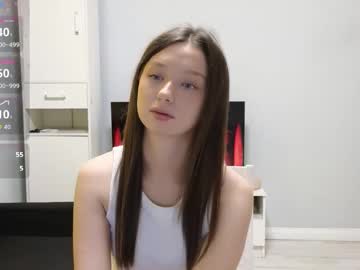 Little_Flower2 Chaturbate stream image from September 29, 2025