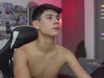Hey_Cesard Chaturbate stream image from September 29, 2025