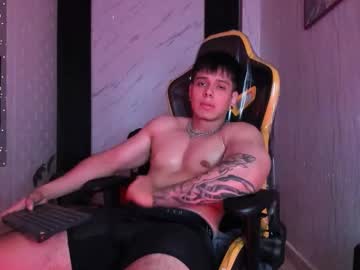 Xkevyn Chaturbate stream image from September 29, 2025