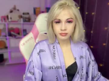 Candyhannah Chaturbate stream image from September 29, 2025
