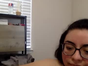 Midnightbruja111 Chaturbate stream image from September 29, 2025