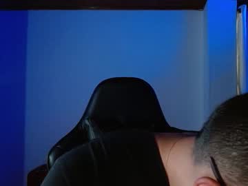 Muscle_Cock32 Chaturbate stream image from September 29, 2025