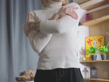 Savannahshor Chaturbate stream image from September 29, 2025