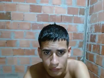 Andrexz761 Chaturbate stream image from September 29, 2025