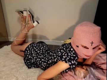 Nikkinita Chaturbate stream image from September 29, 2025