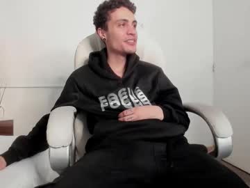 Dark_Sun333 Chaturbate stream image from September 29, 2025