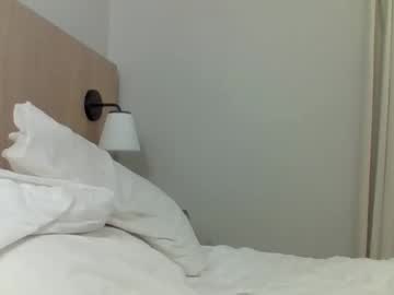 Im_Elliana Chaturbate stream image from September 29, 2025
