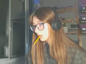 Moonlight__Lovers Chaturbate stream image from September 29, 2025