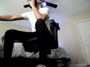 Xxlrollingpapers Chaturbate stream image from September 29, 2025