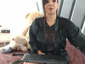 Stefannym Chaturbate stream image from September 30, 2025