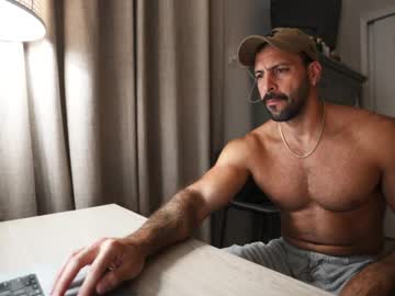 Brucestryker Chaturbate stream image from September 30, 2025