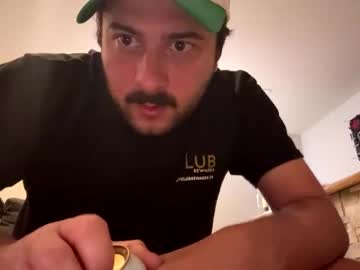 Italianladd Chaturbate stream image from September 30, 2025
