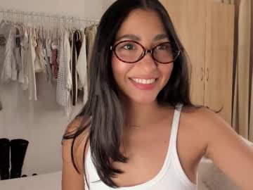 Liajohnsons_ Chaturbate stream image from September 30, 2025