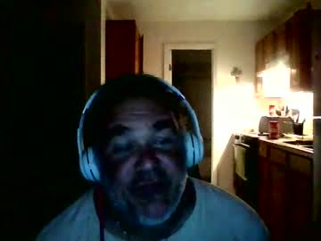Whiteboyguidx Chaturbate stream image from September 30, 2025