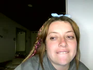Ezlngirl Chaturbate stream image from September 30, 2025
