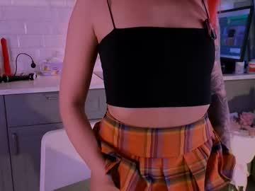 Ur_Craving Chaturbate stream image from September 30, 2025
