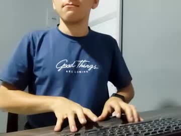 Devdonr Chaturbate stream image from September 30, 2025