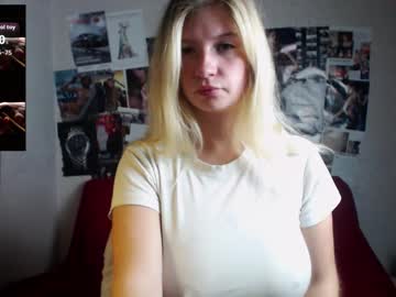Faiirylight Chaturbate stream image from September 30, 2025