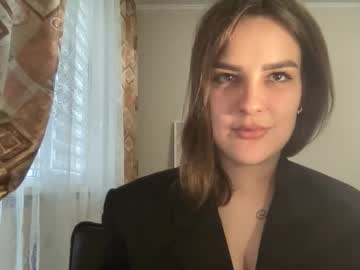 Playfuldoll18 Chaturbate stream image from September 30, 2025