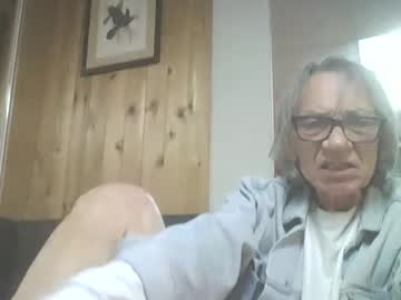 Mymyselfandme Chaturbate stream image from September 30, 2025