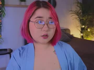 Peach_Shy Chaturbate stream image from September 30, 2025